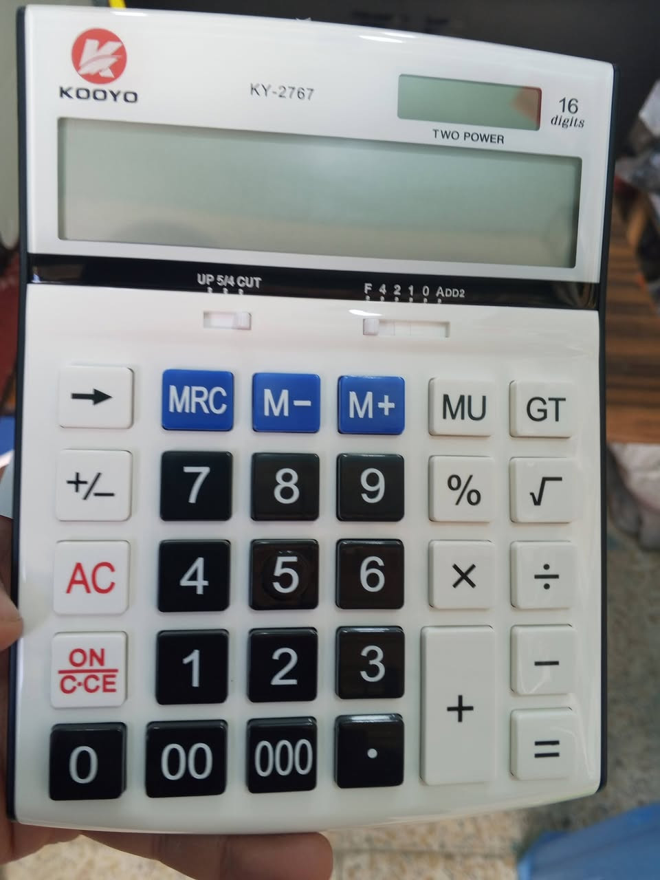 تتوفر لدى مكتبة المعرفة حاسبات (علمية ومكتبية) بكل الأحجام والقياسات 
​📍 الموقع: واسط / قضاء الحي / شارع القرطاسية.
☎️ رقم الهاتف: ***********
🔗 قائمة الأسعار كاملة هنا: https://t.me/aa0780a3
