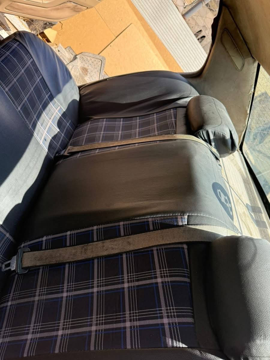 اسلام عليكم BMW موديل ٩١ لون اسود كذابي
الحجم ٧٣٥  

حجم المكينة ٦ سلندر ٣٠٠٠  /٥٠٠ 
 
السيارة مكينة كايمة عوزهة بس مكينة   كير  عادي هية اصل اوتماتيك مبدل عادي بس بدون لا تحوير ولا كص فتحت من سيارة ٧٣٥  اصل كير عادي وشديتة 
السيارة ايفرلو جديد 
عبوة كاملة فيت بيم جديد » طوافة  
بلكات جدد نوزلات جدد 
تبريد ثلج وية فتحت سويج 
صدر امامي خلفي جديد 
تخم تاير جديد استوني شادة صيني درجة اولا اسمة كوم فورس 
اويالة شعاع  
كشنات كهرباء تبريد قطعتين 
صبغتهة جديدة  مصبوغة جمالية فقط لا ضربة ولا معجون 
السيارة كاملة عوزها فقط مكينة مكملة مال جناي   السيارة بسمي تحويل ثاني يوم 
رقم ديالى مشروع وطني 
وارد ياباني 
مكان السيارة بغداد العبيدي 
رقم الهاتف *********** 
ما متواجد عل فيس الشراي يتصل 
السعر ٣٠ قفل 
شرط اكلج اخف من مال السايبة
