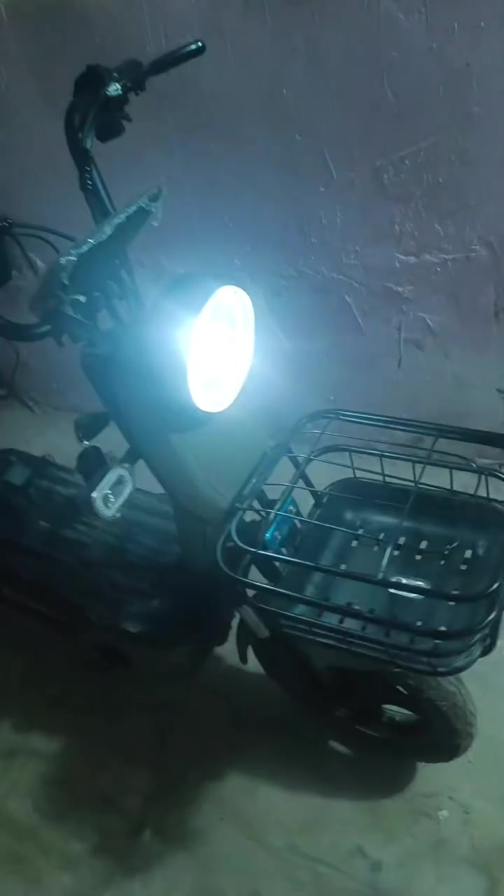 باسكل شحن للبيع مديل ٢٠٢٥ نضافة فول مابي اي نقص السعر ٣٠٠ وبي مجال للشراي وهاذة رقمي بي واتساب***********العنوان كربلاء
