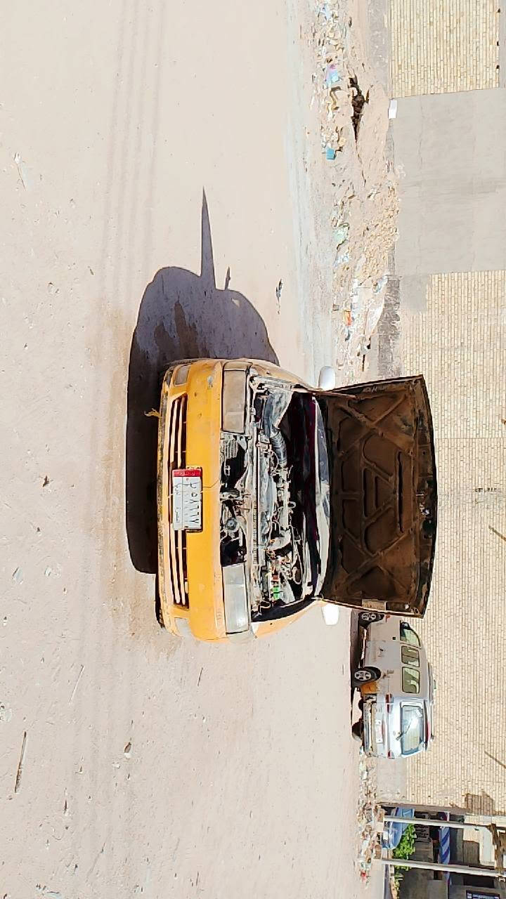 كرستة نفخ موديل2000راعيها يريد مداور اكرر راعيها يريد مداور السعر 25وبيها مجال للشراي مكاني كربلاء ***********
