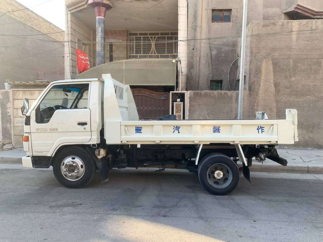 سلام عليكم تيوتا داينا قلاب سياره كامله مكمله محرك B14جديد شاصي مكفول مكفوله من ضربه سياره جاهزه للعمل رقم بغداد انكليزي باقي الاستلام الوحدات تحويل ثاني يوم تهم تاير 
المكان بغداد الأمين الثانيه شراي يتصل ويدلل ***********
