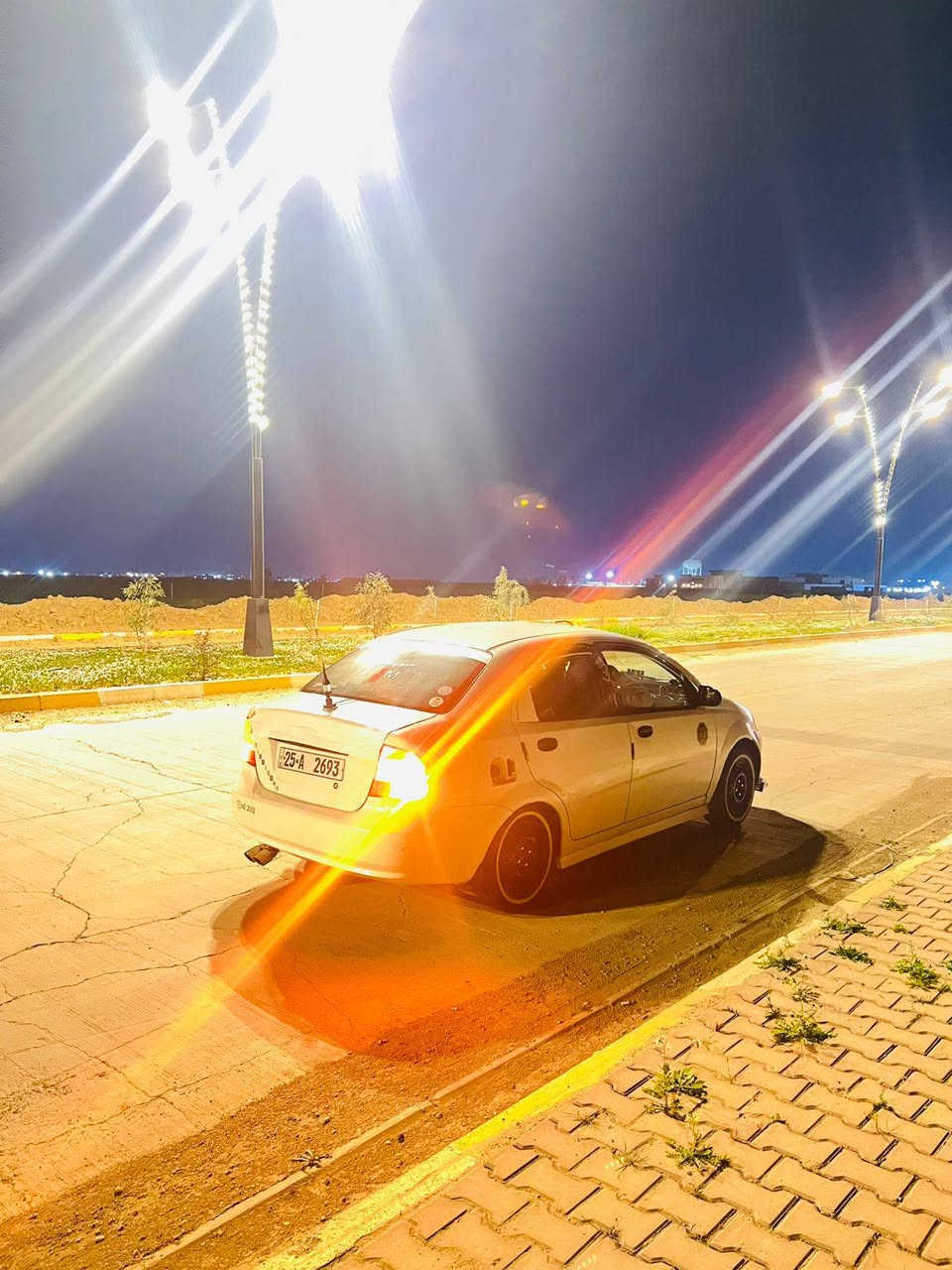 افيو  موديل 2006 دفتر بانزين سنويه جديد  سياره خاز وبانزين  كير ومكينه وحداديه كله جديد بل شرط تايرات خط ابيض ابو السيفين جديد  سياره ماشالله نضيفه مال بيت لاستفسار  ***********
