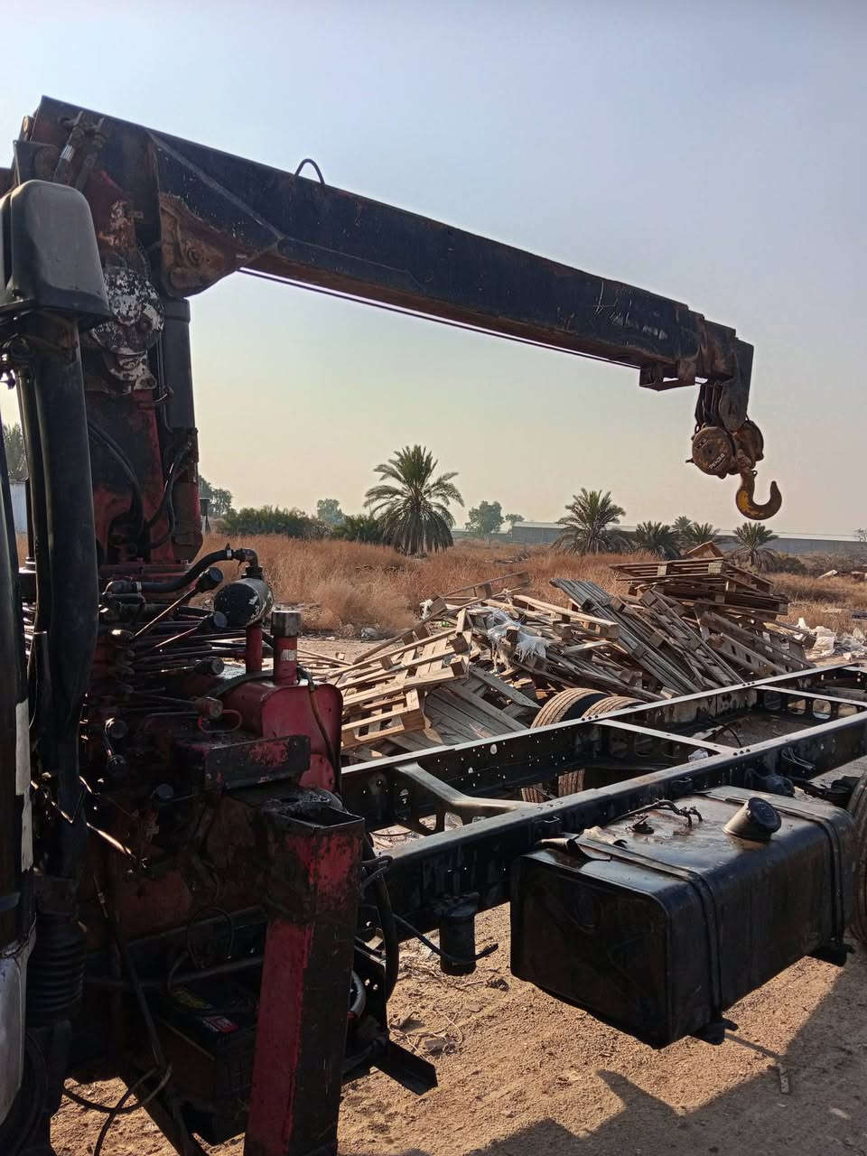 السلام عليكم كرين للبيع طنين ونص سلايتين ***********
