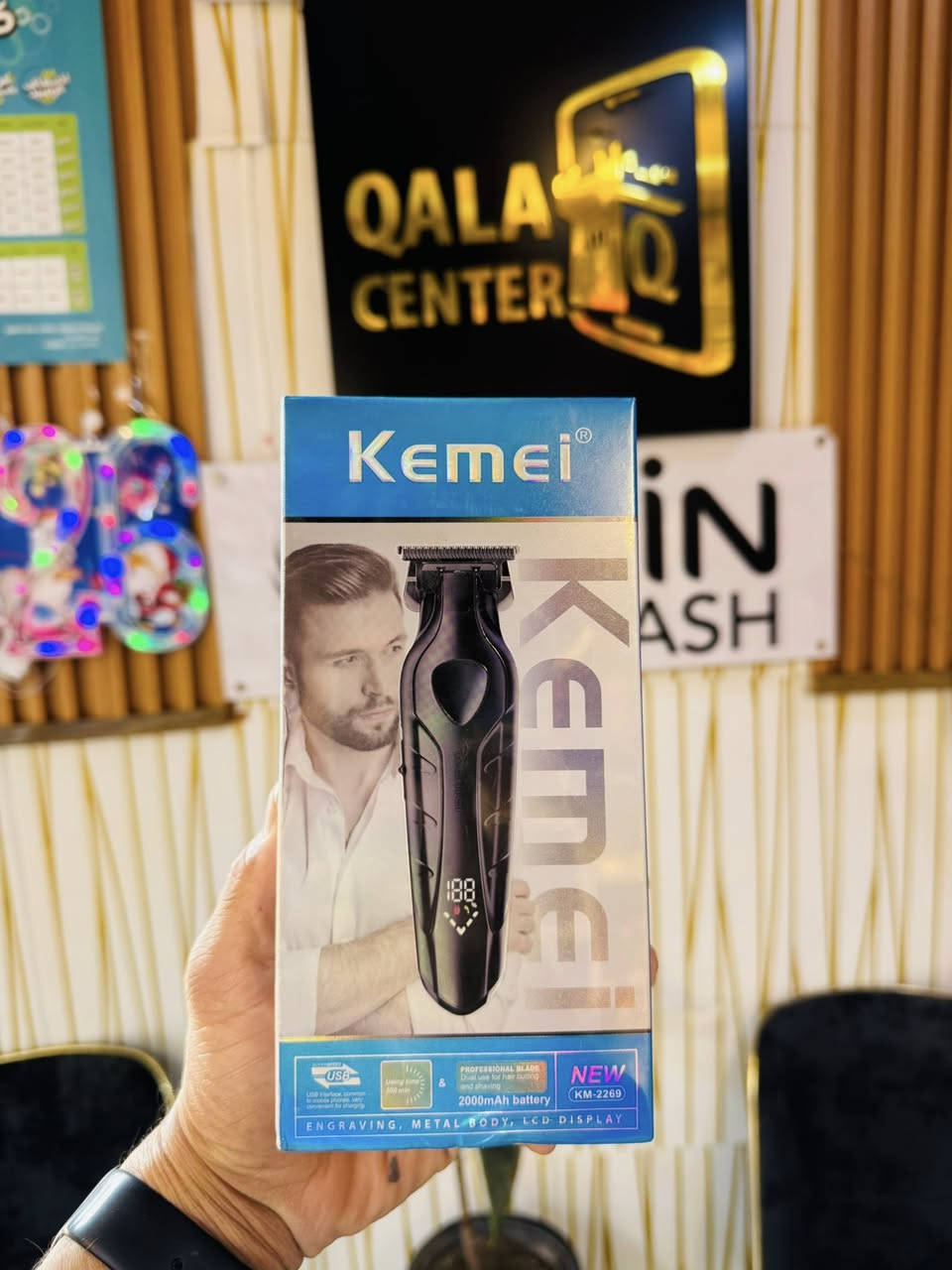 #سنتر_القلعة_العالمي
وفرنا لكم من اجود مكائن الحلاقة الكهربائيه+الشحن
ومن ماركات عالميه  /تدريج +صفر +مكينة لحية
 KEMEi
VGR
GEEMY
GREEN LiON
DINGLIHG
سشوار اينزو الاصلي
مشط حراري اصلي وضمان
كاوية اينزو الاصليه 

___________________________________

🔴متوفر توصيل لجميع المحافظات 
_______________________________________

العنــــــــــ🫵ـــــــــوان  🔍
 : ناحية اشور ▪اســـديرة وسطى 🎗مدخل سوق الموبايلات جهازك 🎗عدنا🎗 ضمانك 🎗 يهمنا🎗🎗

هـاتف ***********
__________________________  
#سنتــــر_القلعة_العــــــالمي_
#اخــــتـــيــارك_الاول_فـي_عـالـم_الاصلي
