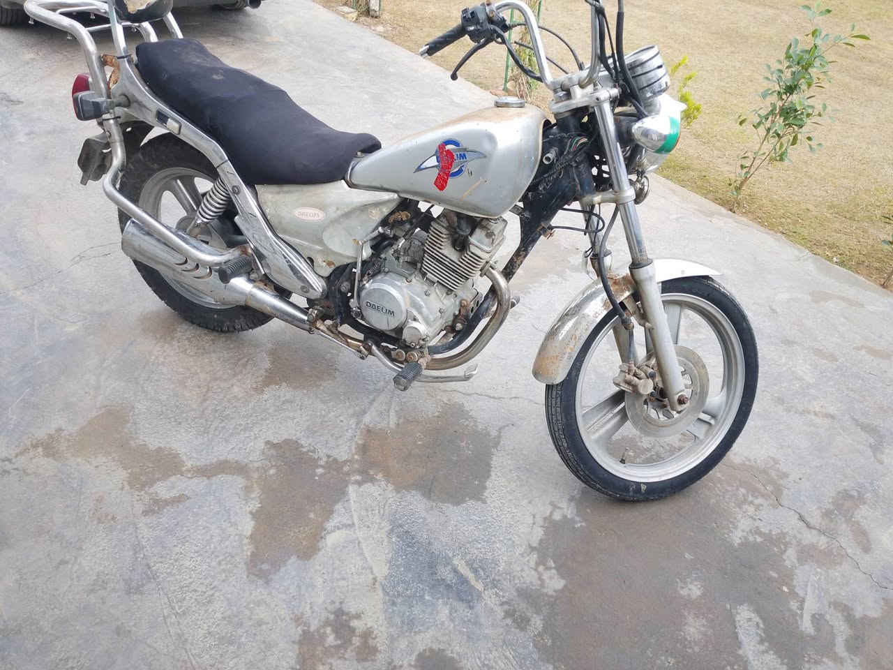 صلاح الدين قضاء بلد
سلام عليكم دايلم للبيع مكينه ما ملعوب بيها كهربايات كلها شغاله حتى الشاير ماطور نضيف تايرات شادها جديده كامل مكمل سعر 300ستفسار***********
