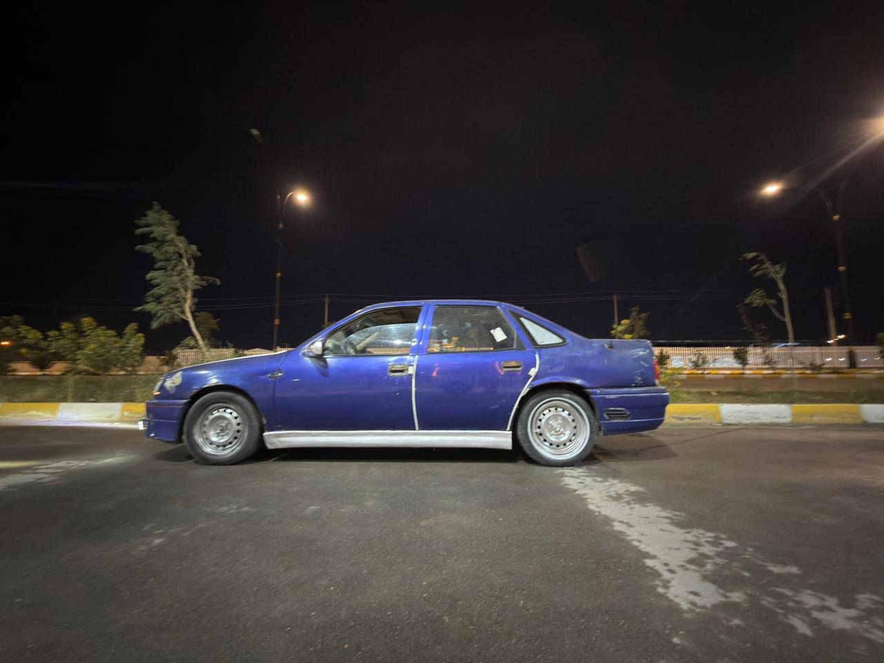 السلام عليكم  اوبل 94 سياره جاهزه مكينه وكير حداديه تخم تاير دوشمه مال واحد يتنقل بيهه السعر 14 وبي مجال بسيط مكان سياره ناصريه مكلف بنشر الاستفسار ع رقم***********
