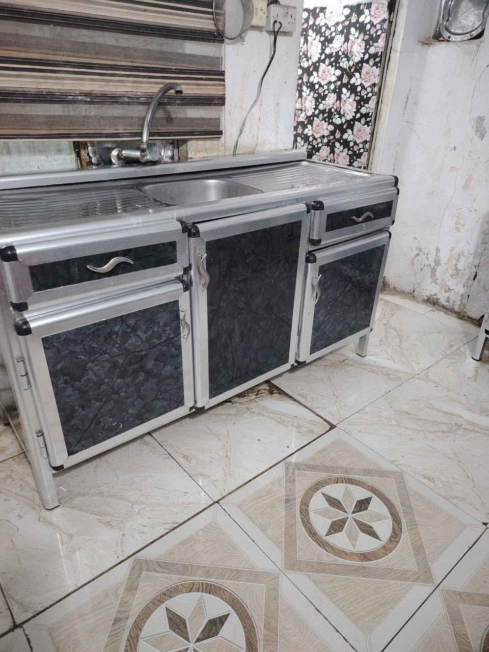 كاونتر  سعره ٢٠٠ مكاني الأمين الثانيه ٣ قطع


**إذا كنت صاحب هذا الإعلان وتريد حذفه لأي سبب، رجاءا أرسل رسالة إلى الدعم الفني**