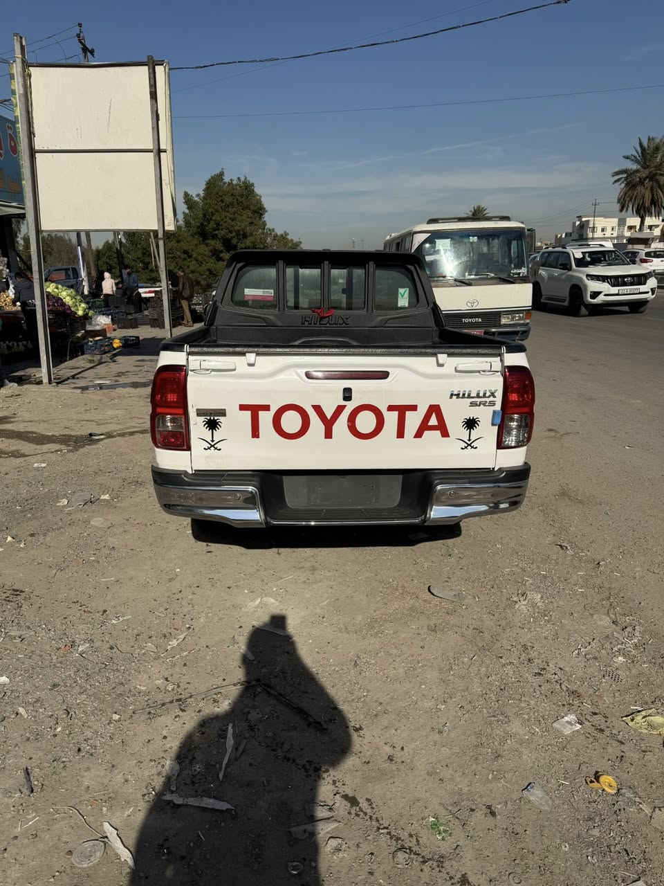 السلام عليكم لبيع هايلوكس موديل  2023ساز ابيع عله حادثه بيه حرك بسيط رقم كربلاء دولي مكان سياره بغداد سعر 170 بيه مجال  اتصال ‏ ***********
