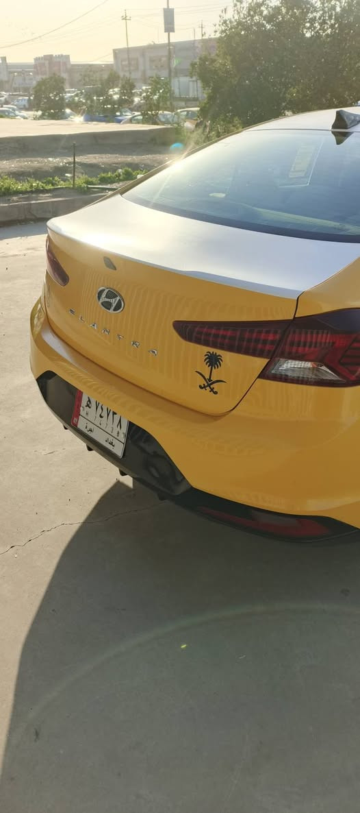 السلام عليكم 
النترا 2020.   : ////
وارد امريكي //تبديل جاملغ وتصليح البنيد 
ماشية.    140 شرط لفحص
محرك.  2000. دوش.   // منضومة غاز
كير// سفتي 

حساس امامي خلفي 
3 انظمة قياده 
دوشمة عام 

  سنويه جديده 
شاشه السلام عليكم 
النترا 2020.   : ////
وارد امريكي //كلين تايتل
مكفوله كفالة عامة 
ماشية.    87 شرط لفحص
محرك.  2000. دوش.   // منضومة غاز
كير// ايتي

حساس امامي خلفي 
3 انظمة قياده 
دوشمة عام 

رقم انكليزي هزه وسنويه جديده 
شاشه اعطال 

سياره جديده ماناقصها اي شي 
السعر. 125$$
عنواني   بغداد
***********📲
