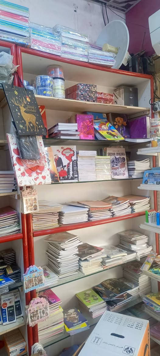 فاترينات عدد 3 وميز مكتبي وميز جام كلمن وسعره


**إذا كنت صاحب هذا الإعلان وتريد حذفه لأي سبب، رجاءا أرسل رسالة إلى الدعم الفني**