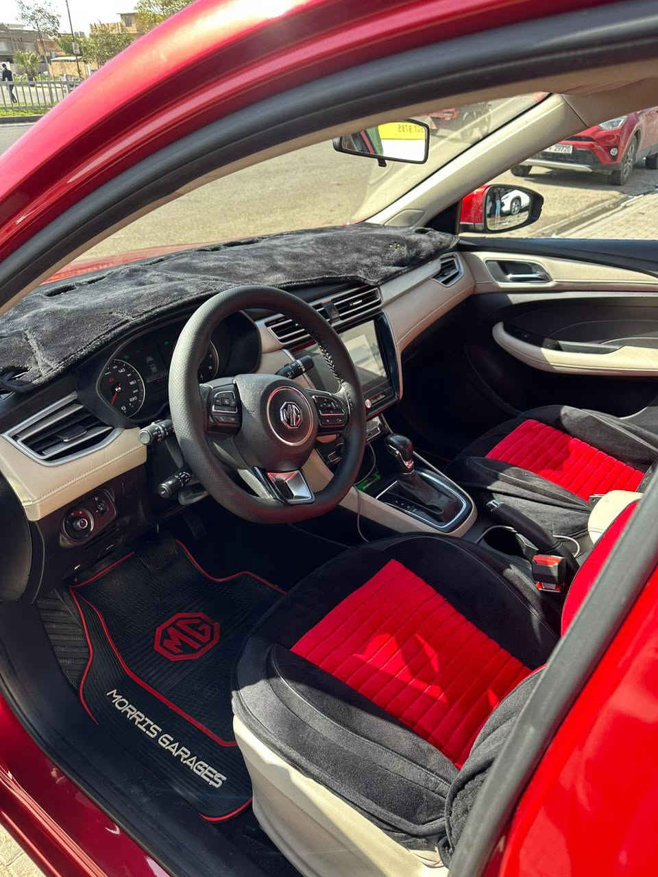 Mg للبيع موديل 2021سنوية جديد هزة براد جديد شرط تحويل أو وكالة سيارة اب اسمي كير محرك شرط 4جمات كهرباء مك تبريد ثلج تدفئه حساس خلفي شاشة اندرويد كامرة خلفي كشنات جلد تحكم استيرن ت سيارة كلين من دعامية للدعامية كلين سعر 105 بيها مجال عنوان كركوك طريق بغداد 
*********** كركوك, العراق
