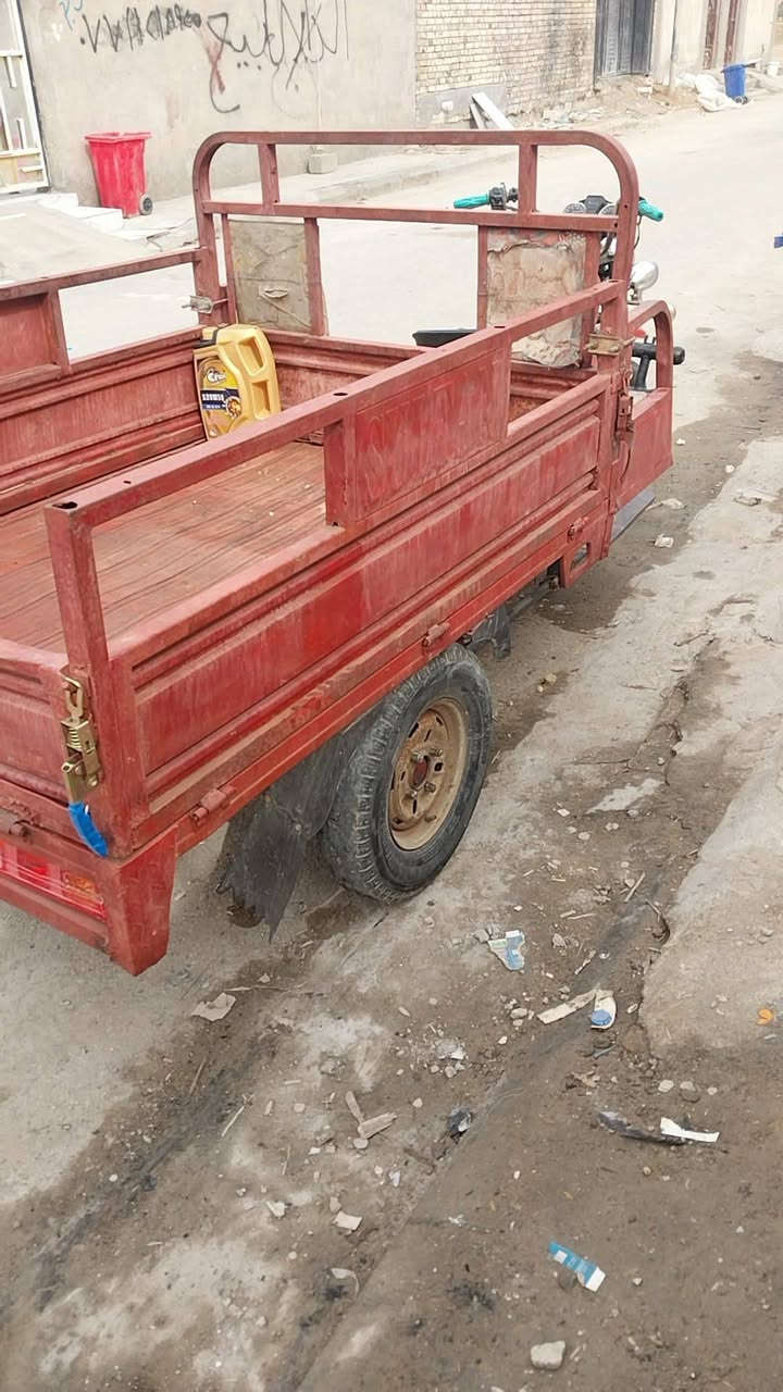 ستوته للبيع موديل 2010 شاصي مكفول محرك مكفول  اوراق كهربائيات شغاله ميسان حي الغدير مكاني ***********
