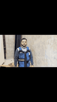 اعمالنا في بغداد حي حطين

منظومة 12 كاميرات تجميع بأعلى المواصفات
مع خاصة الذكاء الاصطناعي 

خاصة الذكاء الاصطناعي هي:-
1️⃣ - تصوير اي شخص يصلك قرب المكان بصورة خاصة صوت 
     وصورة ولقطة فديو ١٠ ثواني .
2️⃣-ممكن تحديد الأشخاص المخولين من قبل النظام بعد 
       ادخال بيانات من قبل المستخدم.
3️⃣-تفعيل إرسال صور الأشخاص على الهاتف.
4️⃣- حفظ صورة آخر شخص كان بالموقع قبل فقدان او 
         سرقة جهاز وإرسالها على الهاتف

منظومة دهوا دقة 5 ميكا فول كلر صوت وصورة 

📌المواصفات
🔺16 كاميرات دقة 5 ميكا فول كلر صوت وصورة دهوا اصلي
     دبل لد ( تصوير ليلي نهاري ملون حتى بدون انارة)

 🔻ديفيار 16 جنل دقة 5ميكا نوع دهوا يشغل كل انواع 
      الكاميرات ويدعم تسجيل الصوت مع تصوير الوجوه 
     والتعرف عليها بالذكاء الاصطناعي 

🔻هارد 4 تيرا اصلي .

🔺كيبل رولة 250م مسلح ونحاس ومقاوم كافة الظروف 
       الجوية دبل تسليح.

🔺جهاز يو بي اس نوع ليثيوم اصلي يشغل منظومة الكاميرات 
     مع منظومة الانترنت ٣ ساعات حقيقي ويعتبر جهاز حماية 
     ومنظم فولتية وتلغي كافة المحولات

🔻بوكسات عدد 16 خاصة بالكاميرات لحماية الفيش من 
     الرطوبة والعبث وتعطي شكل لائق للكاميرات

🔻فيش كامله خاصة بالكاميرات

🔺راك حديد لحفظ المنظومة من العبث والتلاعب 

🔺كيبل اج دي مسلح

🔻ستاندات ثقيل متغير من 60/120سم 

🔻ماوس واير ليس نوع رابو

🔻 ربط المنظومة على الانترنت وتراقيب وانت باي 
     مكان بالعالم

🔺ضمان سنه حقيقي

🔴لمزيد من المعلومات مراسلتنا على الخاص او الاتصال على الرقم
***********
***********مهندس محمد
