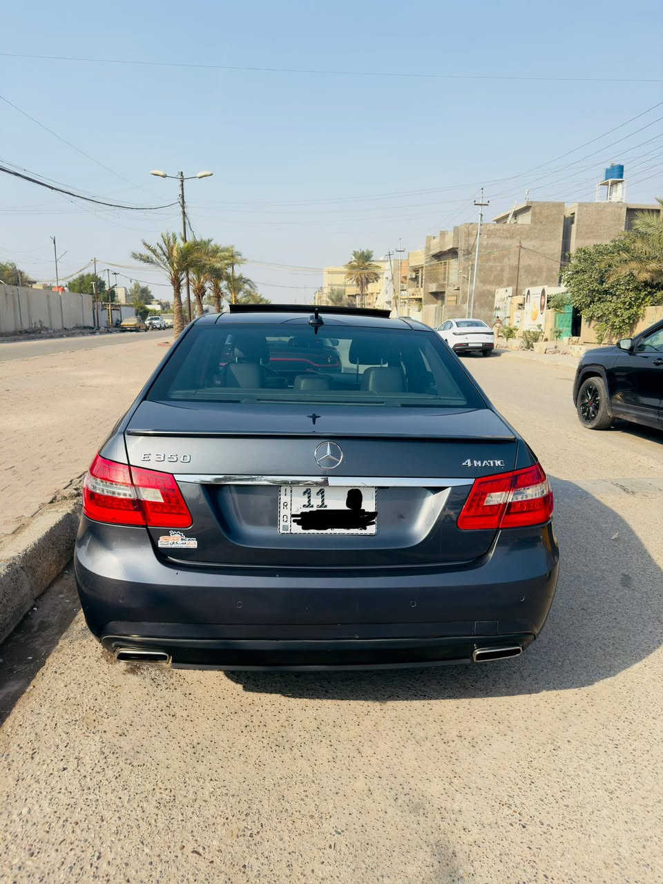 مرسيدس E350 
موديل 2012
وارد امريكي (كلين) 
مكينة 6 سلندر
4 matic
61mil
داخل اسود جلد 
بانوراما 
جنطة كهرباء 
كير ومكينة مكفول 
العنوان بغداد 
للأستفسار: ***********
