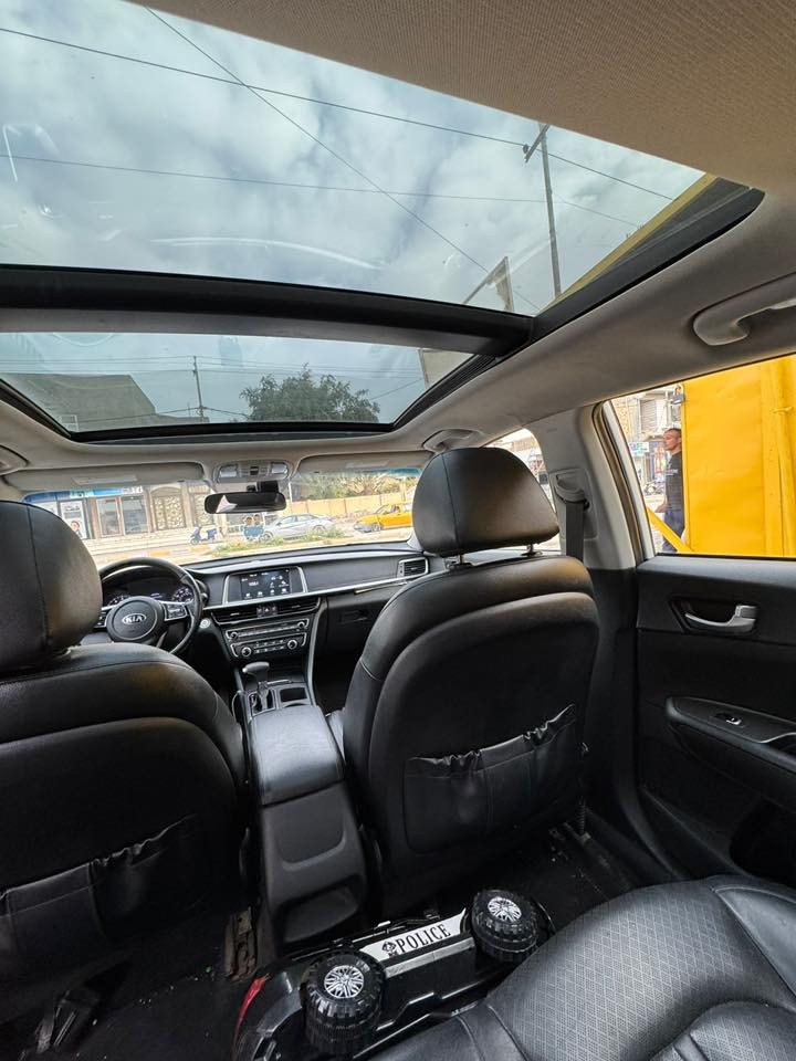 اوبتما موديل ٢٠٢٠ وارد امريكي فول مواصفات ١/١
مكينة ٢٤٠٠ GDI 
المواصفات هواي الجناية يعرفوها
ويل ١٨ رياضي   
بانورما
شاشة
بصمة تشغيل وابواب وجنطة
كشنات جلد كهرباء تدفئة وتبريد 
تحديد مسار
رادارات فول
Abs
رقم مميز  قادسية معوقين 
والمعوق موجود مضمون ١٠٠٪؜ سنة وتصير حرة السيارة وكالة اسويلك بيها
السيارة احلى من الصور بهواي يعني مال جناي ومابيها نقص برغي واحد بانزين كلة محسن اديرلها ودهن احسن نوعية حيل مداريها
حادث السيارة باب وجاملوغ مبدلات نفس اللون والباقي كفالة عامة شخط مابيها
ايرباك بردة فقط
ماشية ٧٣ الف مايل 
رايدها ١٥٩$ وبيها مجال للشراي ان شاء الله
اي استفسار بالخدمة على رقم تلفوني وبي واتساب  
***********   
مكان السيارة بالديوانية المركز
