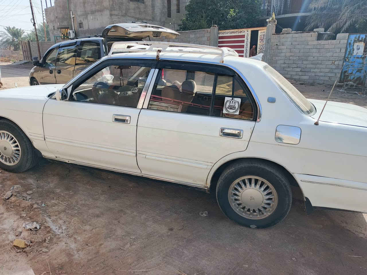 السلام عليكم
***********
ارنب أيسر بلاد مكفولة من الكصه ونقل الجثةوالضربه مكينه وكير مكفولات تبريد تخم تاير حداديه رقم بغداد جديد بيع أو مراوس حسب القناعه 
علما أن السيارة في قضاء القرنه 
السعر 70وبيها مجال
