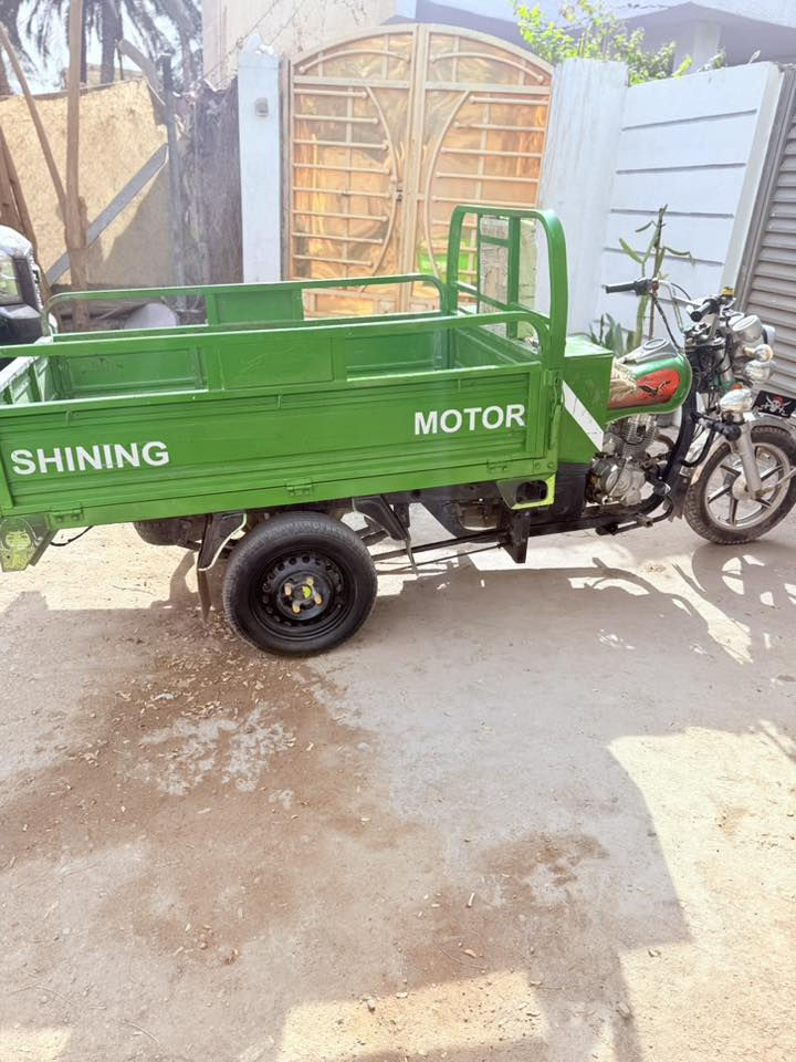 سلام عليكم ستوته للبيع مكفوله كفاله عامه أوراق اصولي سبع أوراق موديل 18محرك ما مفتوح نضافه 💯 كهربائيات كله شغاله نكره سلف السعر 1650بيه مجال قليل الاتصال عله الرقم ***********
