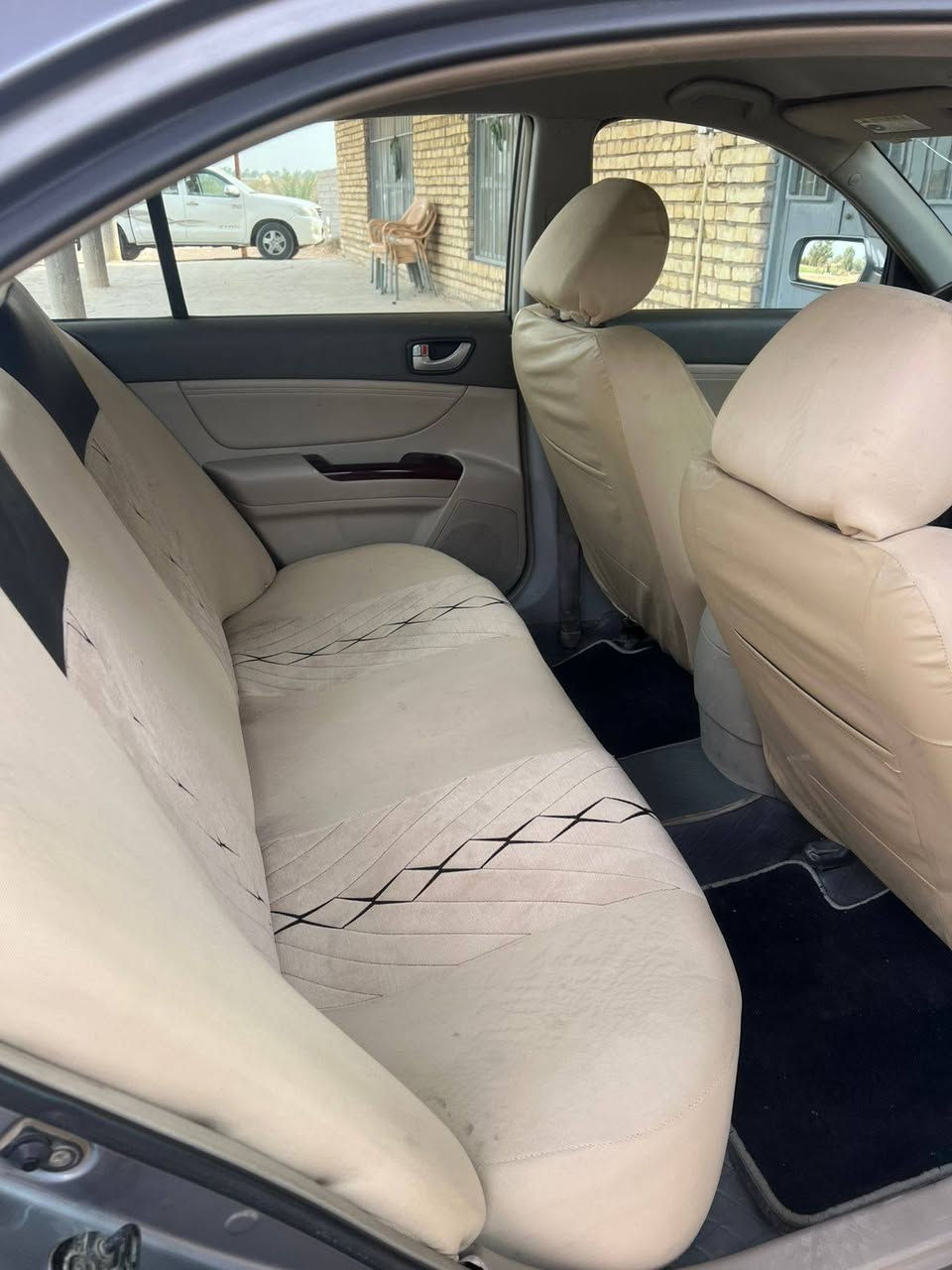 سوناتا للبيع بيه جاملغ خلفي جهه السائق صبغ والباقي مكفول مكينه كير حداديه *********** 
***********
