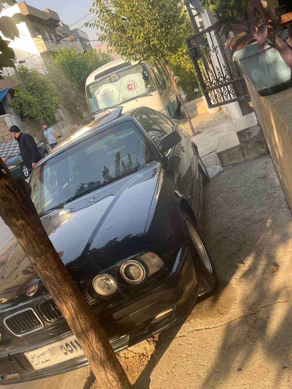 ٥٢٠ گێر عادی ڕەشی قەتران🖤
سەیارەکە تا خوا حەزکا جوان و بێ مەسرەفە 
مۆدێلی ٩٥ جە فولل فوولە 
پێش پان  
کوشن جلدە 
دەبڵ گێچە 
سوکانی ئێم 
دەعامی ئێم 
سڵایدە 
٢ جام کارەبا 
تەبرید مەرکەزی 
٦ کەلە  و ئاوێنە کارەبا 
٤ تایە و ویلی لۆکی لە ژێرە
سەیارکە ئاڕمی ئەسڵی سلێمانییە  و بەشەرتی خەرەمەش ئەیەم 
سەیارەکە بێ مەسرەفە 
ئەگەر موشتەری نیت لە کاتی خۆت و منیش مەگرە لەگەڵ ڕێزم
سعری ٤٥$ معامەلەیەکی برایانەی تیایە 
*********** السليمانية, العراق
