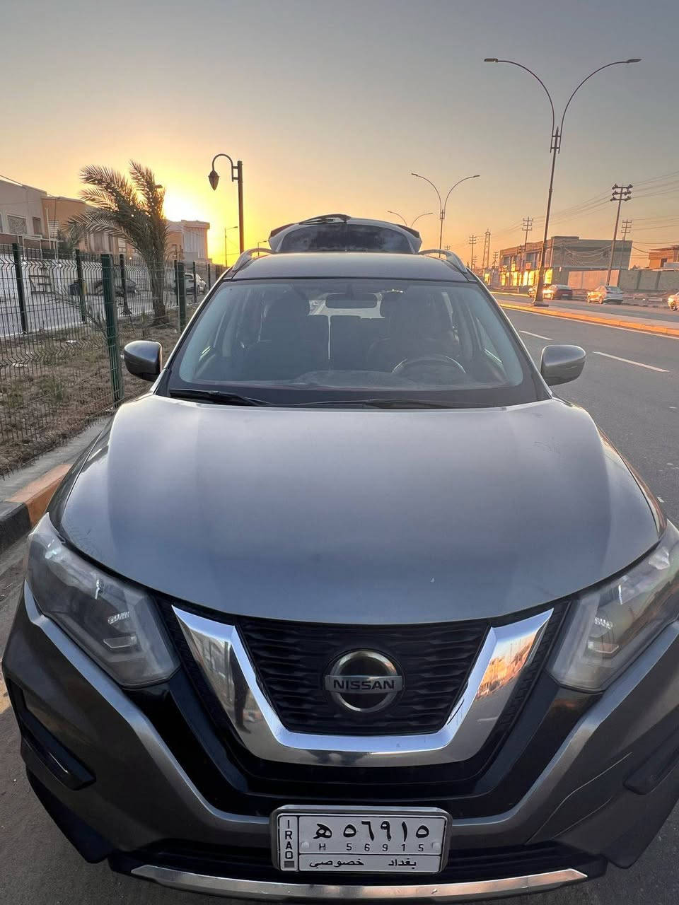 نيسان روج موديل ٢٠١٨ رقم بغداد مشروع وطني سعرها ١٣٥ ورقه ***********
