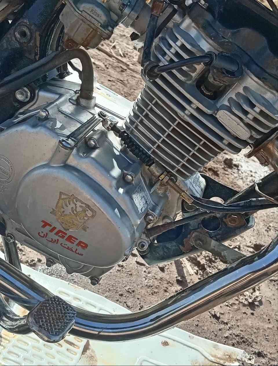 تايكر 21 أوراق اصولي مكفوله برغي مامفتوح للاستفسار الاتصال على الرقم *********** مكان بين سومر وعفك
