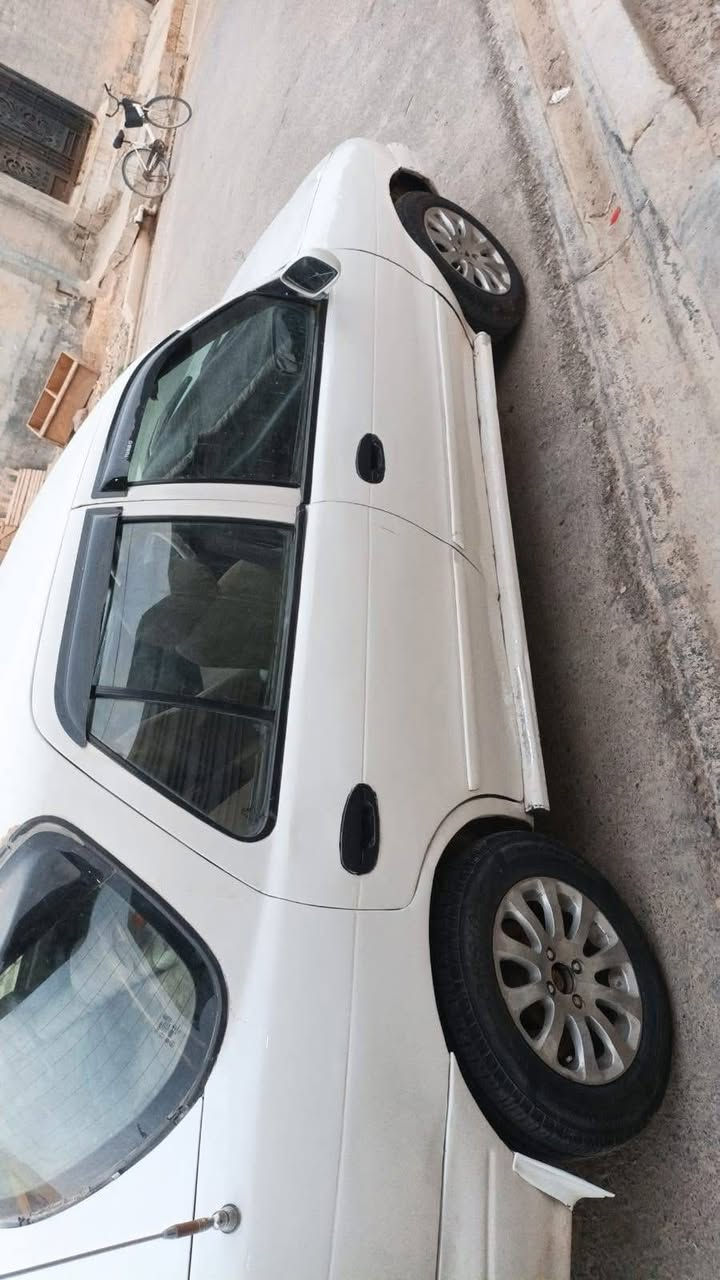 سلام عليكم من رخصة الادمن ،،كيا سيفيه مديل 97 مكينه مسكر مكينه كير خير من الله تخم تاير صدر خلفي امامي جديد سيارة حلوه مال جناي كهربايات فول رقم ديالى نكليزي تحويل ثاني يوم اسعر29 وبي مجال مكاني ديالى بلدروز،،***********،،،،*********** بيهن واتساب
