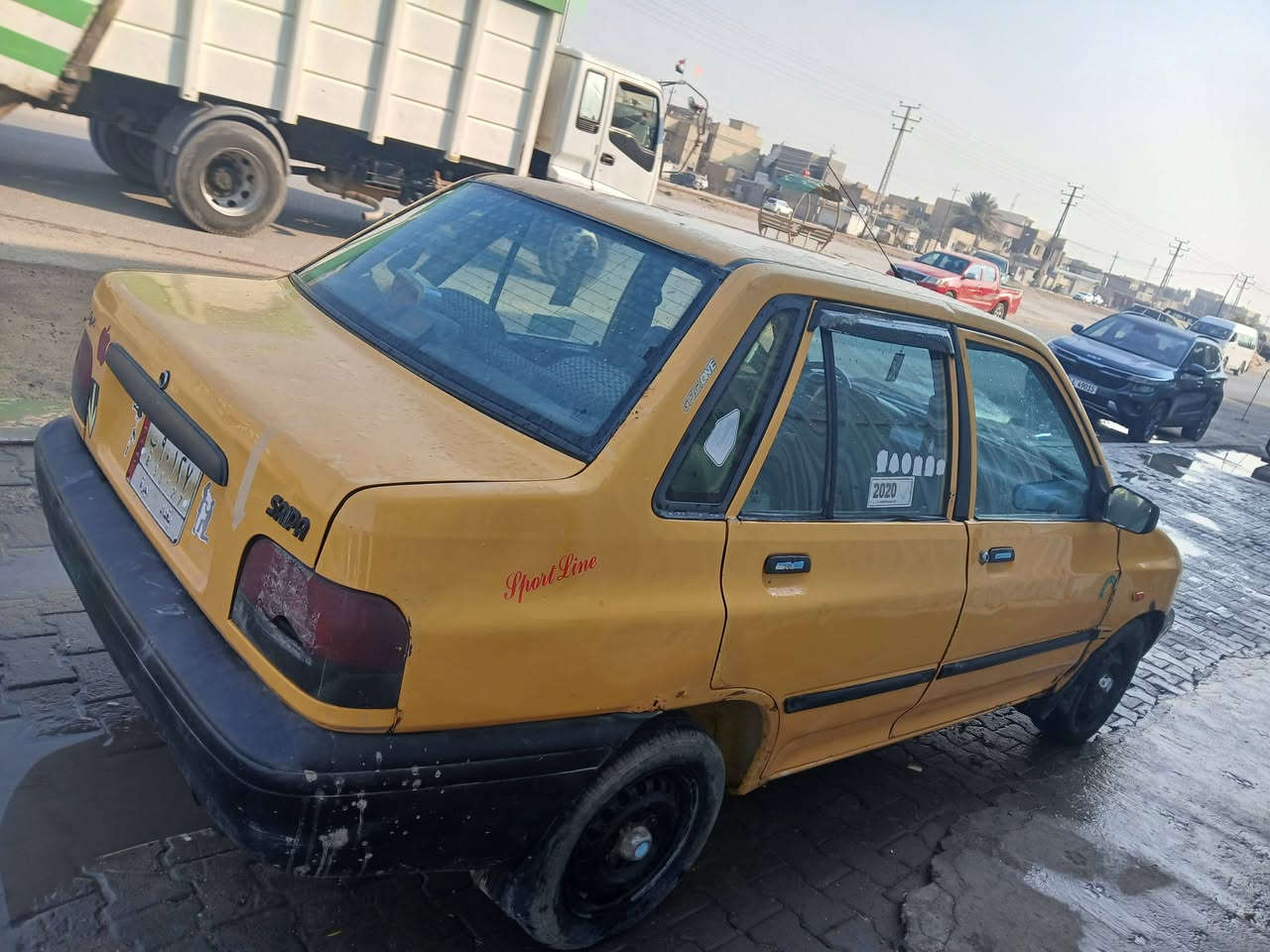 السلام عليكم سايبه للبيع موديل 2011 سنويه ما ساقطه السياره كلش نظيفه رقم بغداد سعر السياره 19 وبيها مجال شيء قليل مكاني بغداد محموديه رقم الهاتف ***********
