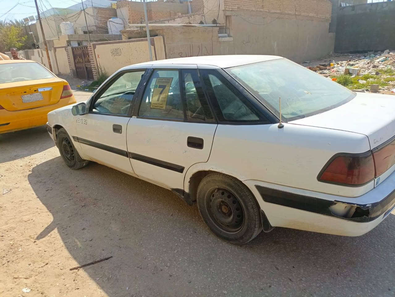 اسبرو 1994 رقم بغداد انكليزي  باسمي السياره بيها رنك  مكينه مسكر
كيرها يخبل صدر جديد  داخلها نضيف  مكانها اسكندرية  السعر 22
***********
