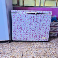 مجمده السعر 200وبيه مجال الاستفسار 07756080340