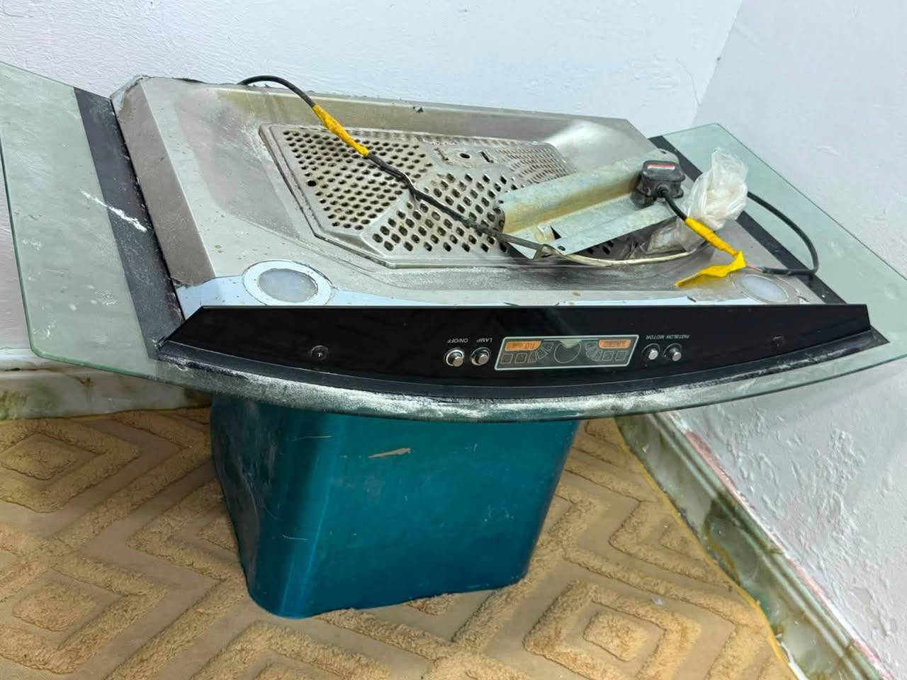 ساحبة دهون نضيفه استخدام قليل متروكه  الحجم الكبير  السعر ٦٠


**إذا كنت صاحب هذا الإعلان وتريد حذفه لأي سبب، رجاءا أرسل رسالة إلى الدعم الفني**