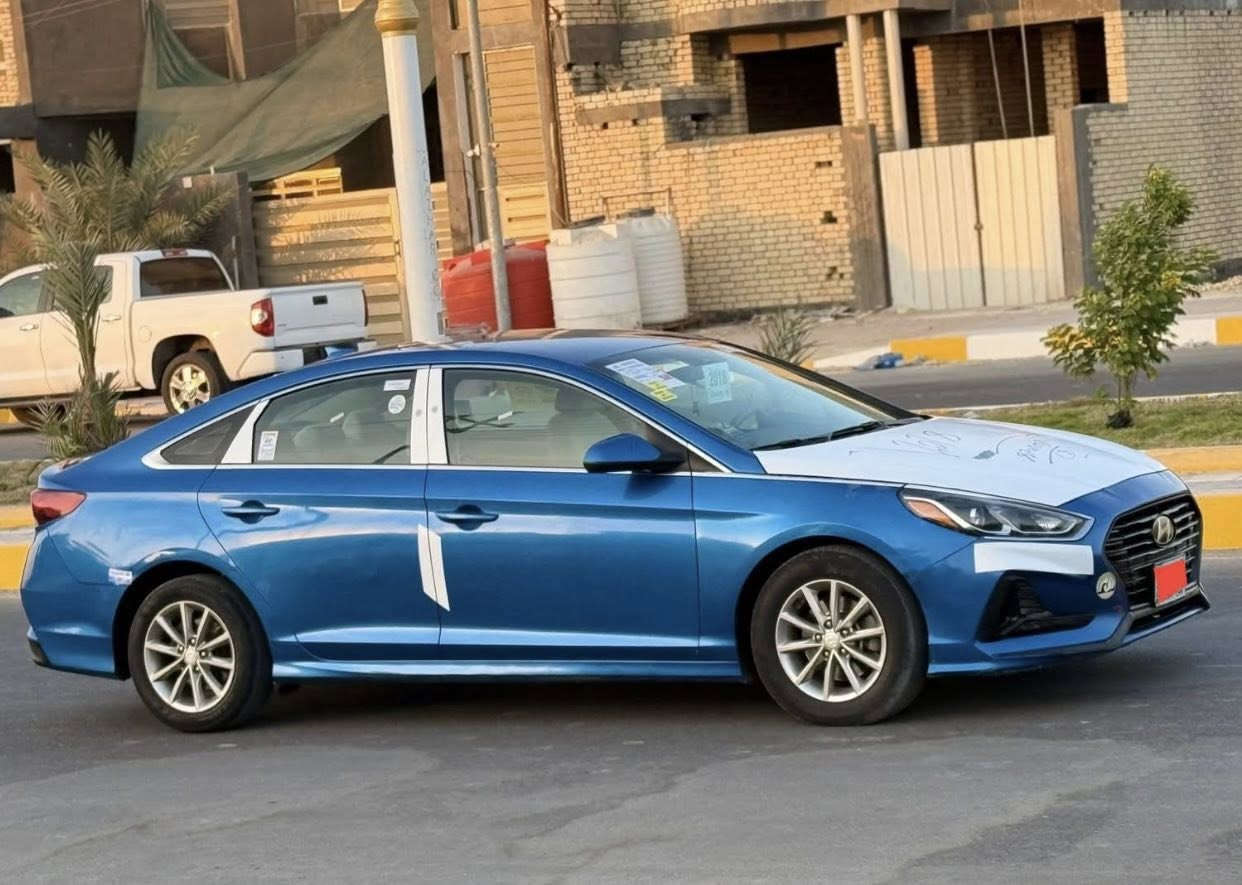 اللهم صلِ على محمد وآل محمد
السلام عليكم 
سوناتا مديل 2018 💙
رقم بصره حرة مشروع وطني شرط التحويل 
وارد امريكي سياره حيل نضيفه ولليبل واحد 
ماشيه 140 ميل 
مواصفات السياره 
تحكمات ستيرن 
شاشة كبيره ،كامره دواره 
داخل للونين 
بيها قطعتين صبغ بيند وجاملغ سكن 
اكرر السياره لليبل واحد بدون اي قطعه تبديل 
البنيد نفسه مصلح ومصبوغ والجاملغ كذلك
بدون دواخل اكرر بدون دواخل بدون ايرباك بدون للغد بدون شاصي مكينه نضيفة جداً مكفوله بدون تبخير ناعمه ونضيفة و مامفتوحه كير مكينه للغد شاصي دواخل يرباكات مكفولات حداد جديدة جداً ، كهربائياتها كلها بالشرط 
تبريد ثلج 
تدفئة  شغاله
شاشه كار بلي 
باتري جديد 
رايدها ب 133 وبيها مجال ،، ***********
