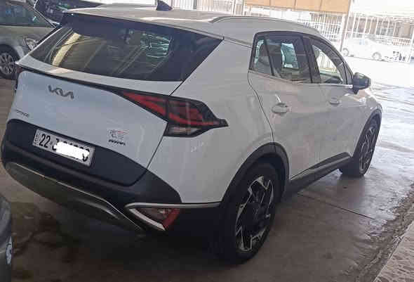 كيا سبورتج 2024 اربيل تريد وكاله أو تحويل خليجيه شركة نم .
فول مواصفات عدا البنوراما 
بصمه تشغيل عن بعد 
باي خلفي كهرباء 
كرسيين كهرباء 
شاشه كبيره متصله
 قطعتين تبريد 
سايد بريك بصمه 
ويل كروم 
لايت لد وعدسه 
مرايا شفط 
نضام ترحيب 
تحكمات ستيرن 
كشنات هيترات 
ستيرن هيترات
كاميرا اصليه 
حساس امامي خلفي 
تبريد بيانو 

معقوله من الصبغ والضربه والتبديل السونار مرفق مع الصور .

مكان السياره بغداد .

السعر 220 ورقه .

***********/غير متواجد على الفيس .
