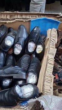 حذاء جلد رجالي • ماركات ايطالي • قميص اسود