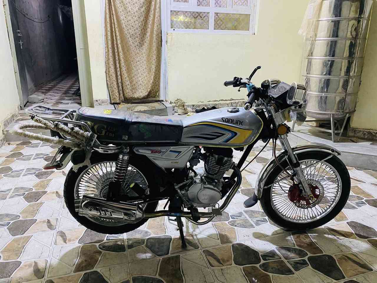 السلام عليكم 
دراجة تايكر 2025
دراجة خير من الله مكفولة
مكاني ديالى بعقوبة تقاطع السادة
لسعر 750 وبيهة مجال
الرقم ***********
