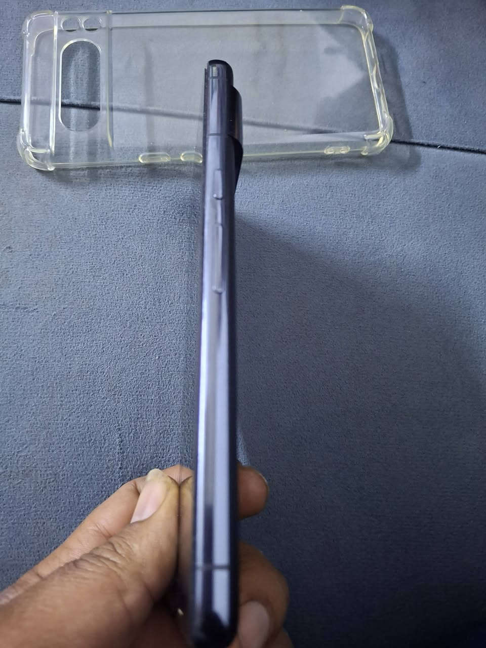 السلام عليكم جهاز لبيع اومروس كوكل بكسل برو الذكره ٥١٢ الرقم *********** السعر ٦٠٠ الف بي مجال قليل
