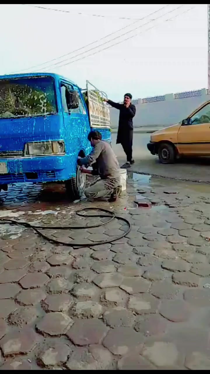 سياره كيه موديل 95 مكينه و كير مكفولة لا تنقيص ولا تبخير تحويل موجود رقم بصره وراعيه لشرعي بلبصره سعر  
30 وبيه مجال رقم الهاتف  ***********
بي وساب
