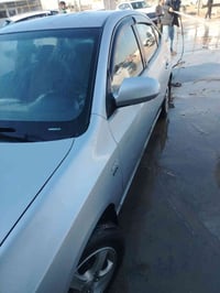 افانتي ٢٠٠٧ بغداد لون سلفر بيه تبديل ٣ قطع بسبب الجراد السياره جاهزه ك...