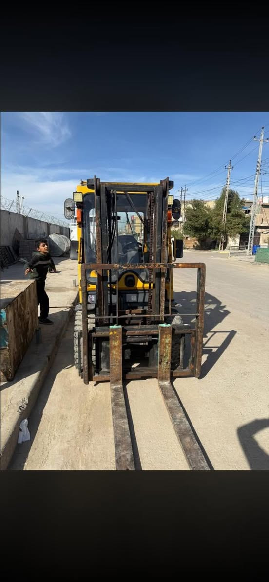 يا الله
سلام عليكم رافعه تيسي أم موديل ١٥

3طن 

‏3حركات  رقم أربيل  مكفوله كفاله عامه  

مكان بغداد حي جهاد  رقم لاتصال ***********
