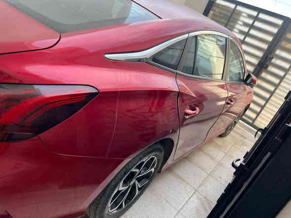 السلام عليكم ام جي موديل 2023 سيارة جديدة بيهة منضومة غاز ماشية 48 بسمي رقم انكليزي مكاني بغداد السعر 105 بيع مستعجل ***********
