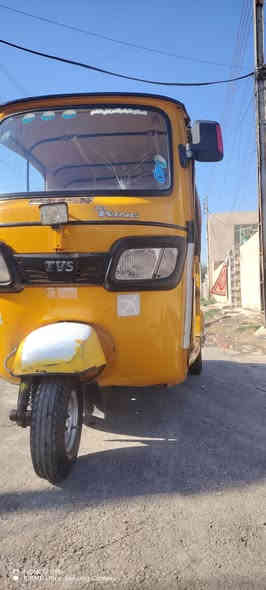 سلام عليكم تكتك البيع مال بيت
مكينه  وكسن خير من الله 
رقم نكليزي تواير دبلات 
كهربيات كله جديد 
ما تخسر عليه ولا ربع مديل 20
لاصبغ ولا معجون ***********
