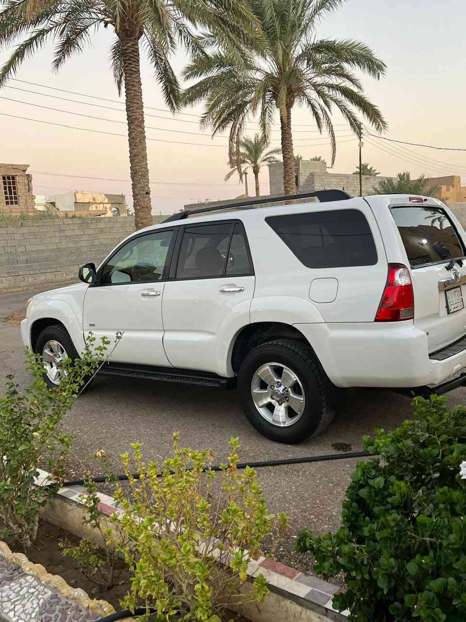 تويوتا 4 رنر 2008
كلين تايتل سيارة على وضع الشركة بدون صبغ مكفوله كفاله عامه 
 0782 832 8458
