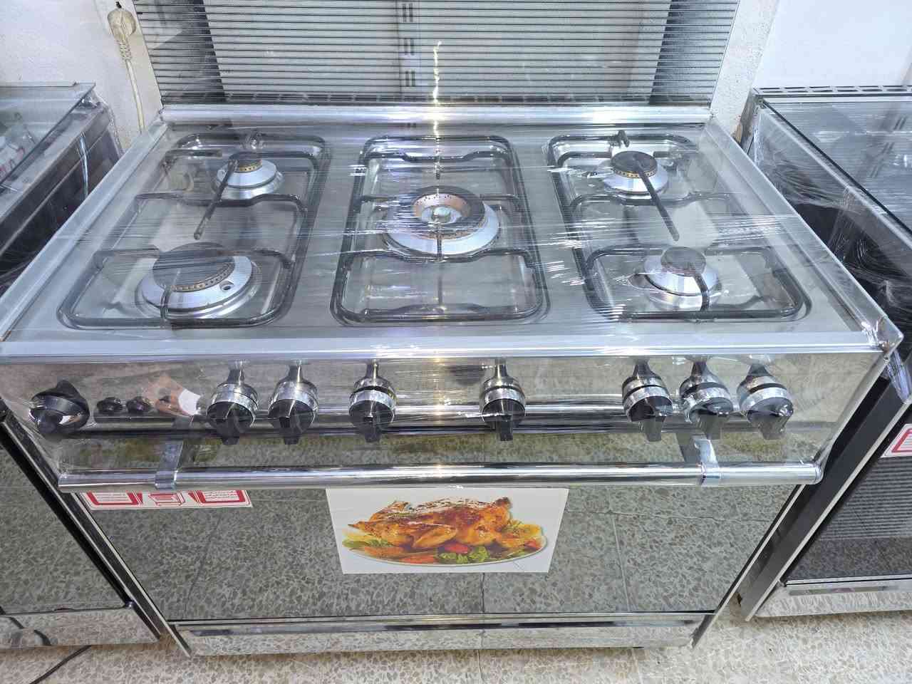 محلات كرم البجواري 
لبيع وشرا الطباخات والجهزا الكهربايه العنوان موصل سوق النبي شيت 
ملاحضه البيع بشرط والضمان 
رقم الهاتف ***********
