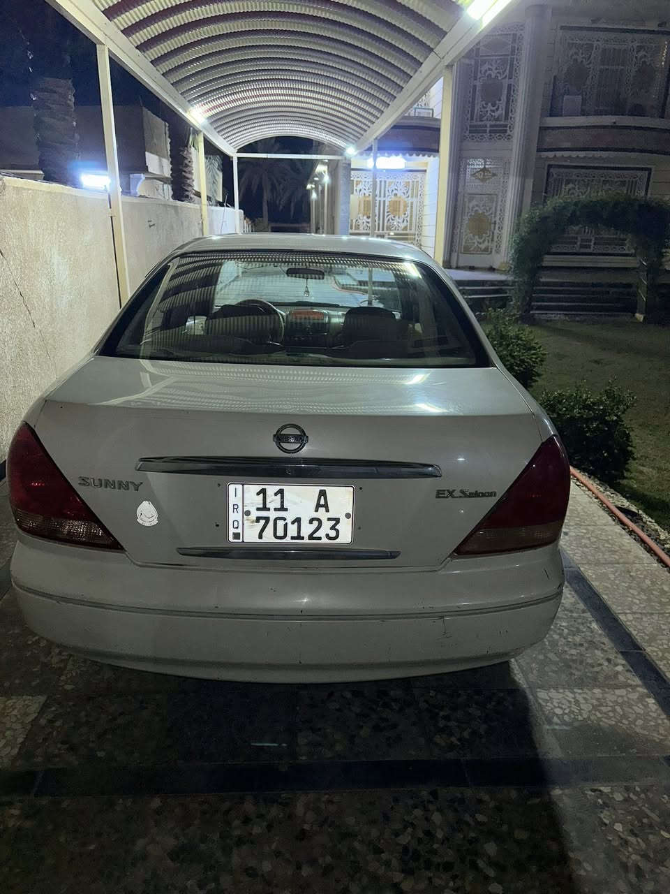 السلام عليكم اخوان سياره للبيع فقط
سياره سني 
2008
لون ابيض 
رقم بغداد/ انكليزي 
السياره بسمي 
محرك اسود المرغوب 
تخم تاير صار شهر من شديتهن 
متعهد كير ومحرك 
الكشر امامك وعلى السونار
هسه جديده
السعر 85  وبيه مجال 
العنوان /بغداد/اليوسفيه 
للاستفسار أرجو الاتصال أو مراسلة الصفحه 
الأرقام التاليه 
***********
***********
متواجد / وتساب ماسنجر
