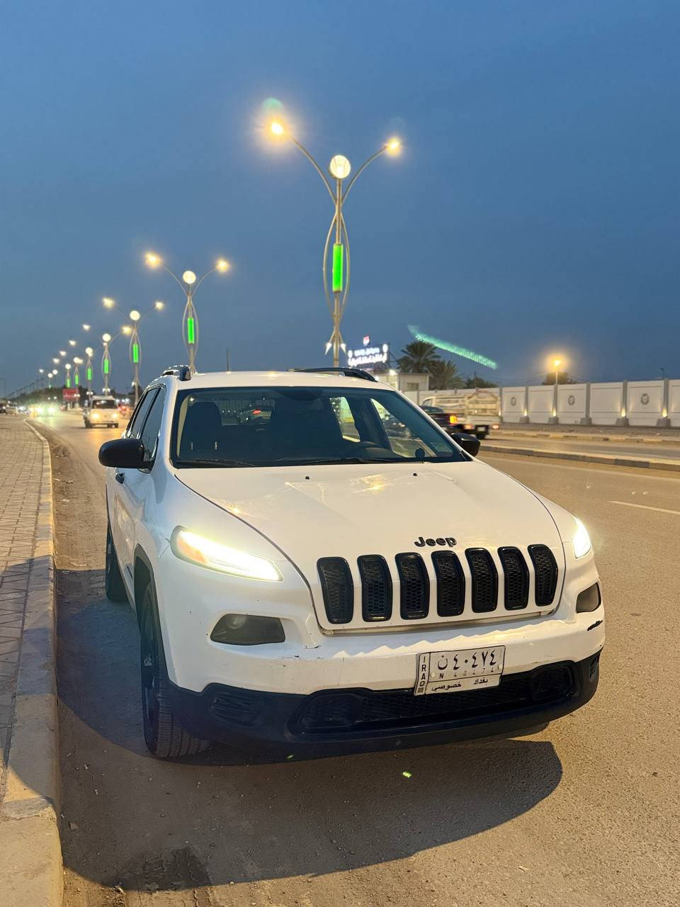 للبيع او مراوس جيب بزون ٢٠١٧
وارد أمريكي بدون حادث 

حادثها بالعراق جاملغ ايمن مصلح 

وبنيد طار عليه بس ما عور لا جامه ولا تكمة 

والباقي كله مكفول 

السيارة نقصها حدادية وتحتاج مداور السنوية ساقطة 

مكينه /٢٤٠٠

رقمها /بغداد 

عنواني  الديواني

***********

السعر 110 وبيها مجال
