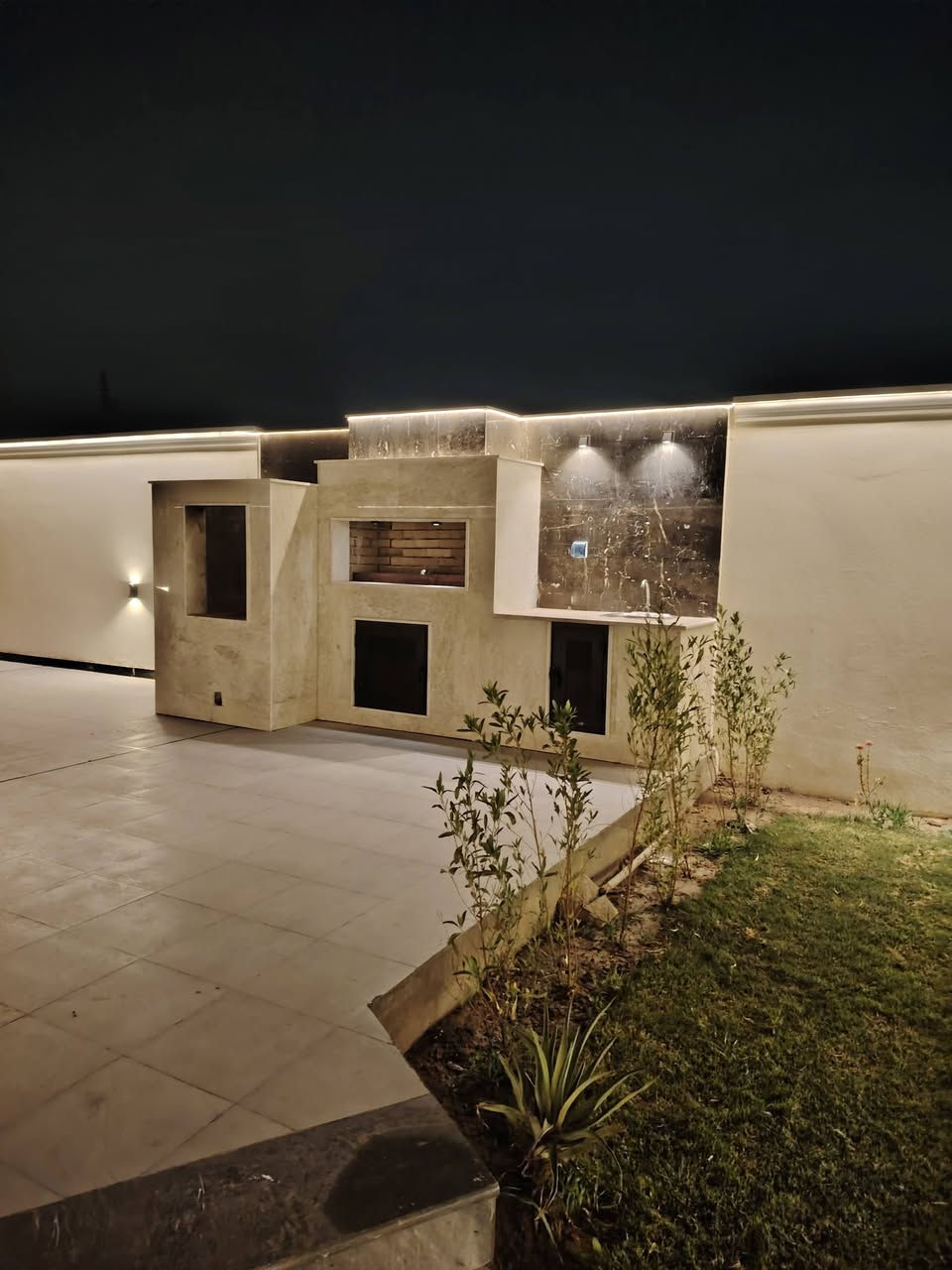 مزرعه للايجار مفتوح الحجز طيله ايام العيد المبارك للاتصال عل الرقم *********** ورقم الواتساب***********
