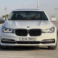 بي ام دبليو 740IL • ٢٠١٩ • ١١١ الف ماشية