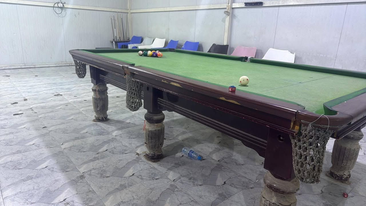 🎱 للبيع – ميز بليارد بحالة ممتازة 🎱

السلام عليكم ورحمة الله وبركاته،،

يتوفر ميز بليارد للبيع في محافظة الأنبار –
 الرمادي / منطقة الملعب.
✅ الميز مستخدم استخدامًا قليلًا جدًا.
✅ نسبة النظافة تقارب 90%.
✅ مرمر رصاصي بحالة ممتازة وجاهز للعمل مباشرة، مناسب للمقاهي وصالات الألعاب أو للاستخدام الشخصي.
✅ لا يحتاج إلى أي تصليحات أو صيانة، وحالته ممتازة كما هو موضح.
💰 السعر: 500 ألف دينار عراقي، ويوجد مجال بسيط جدًا للمشتري الجاد بعد المعاينة.

📍 الموقع: الرمادي – منطقة الملعب.

📞 للاستفسار أو الحجز أو معاينة الميز، يرجى الاتصال على الرقم: ***********

يرجى مشاركة المنشور ليصل إلى الشخص المهتم، ولكم جزيل الشكر.  🤍
