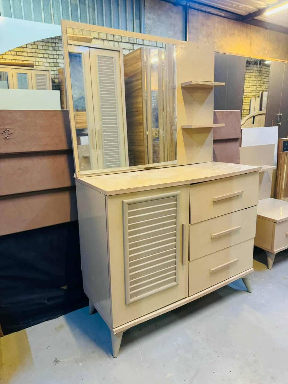 سعر. 450واصل نقل وشد داخل بغداد ***********
