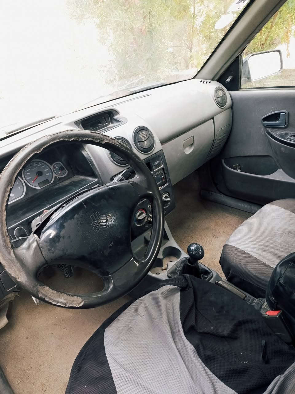 سلام عليكم سياره سايبا للبيع موديل 12رقم احمر سعر13 المكان على طريق بغداد عامود 300 رقمي
***********
***********
