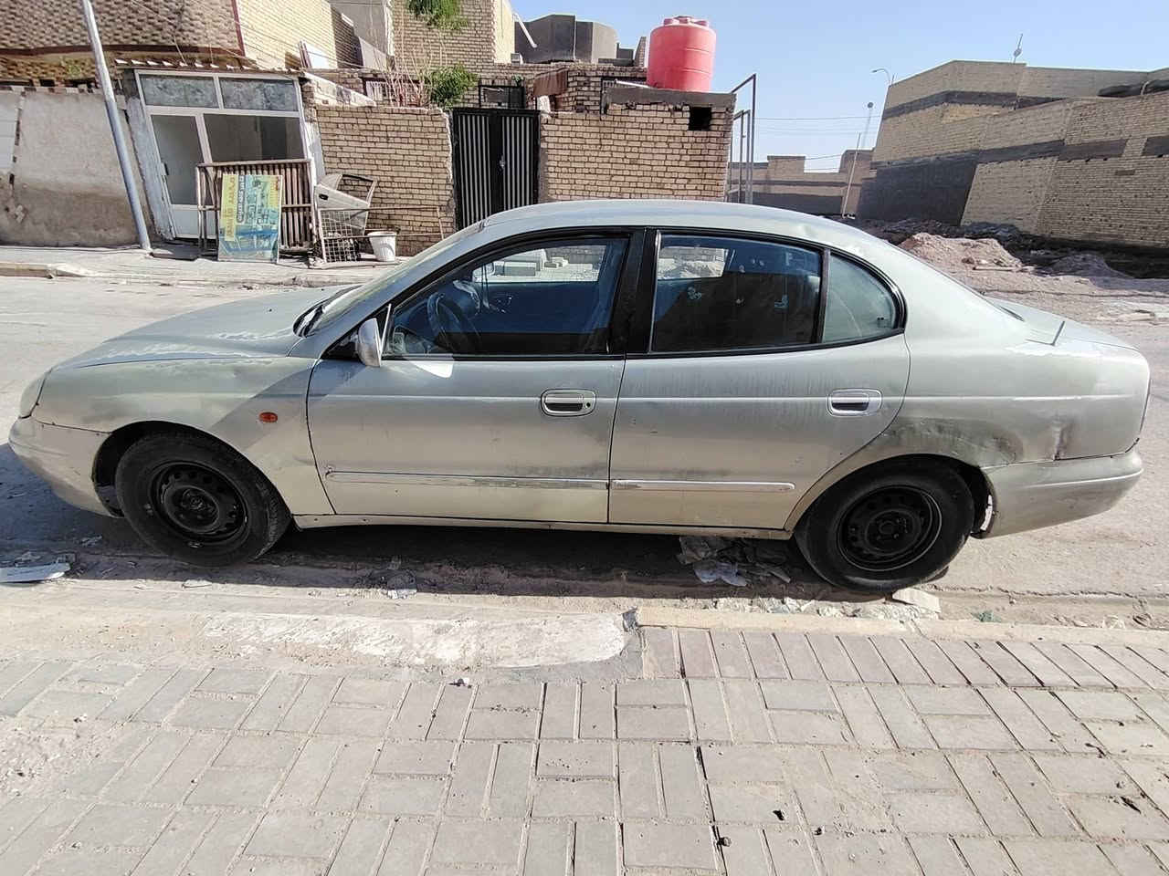 السلام عليكم ورحمة الله
دايو لكنزا مديل 2000 محرك جديد حاويه كير عادي نمره الخامسه مبوشه تبريد شغال كهربائيات شغاله حداديه جديده بسمي مداور ثاني يوم السعر 33 وبيها مجال ***********
